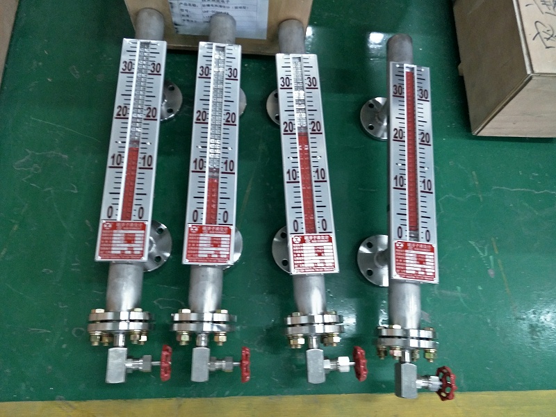 磁翻板液位計(jì)