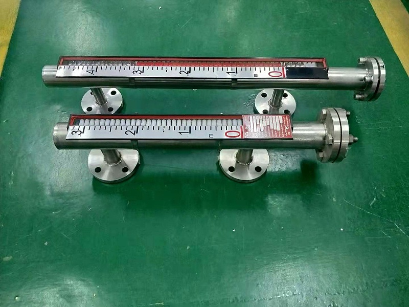 磁翻板液位計(jì)